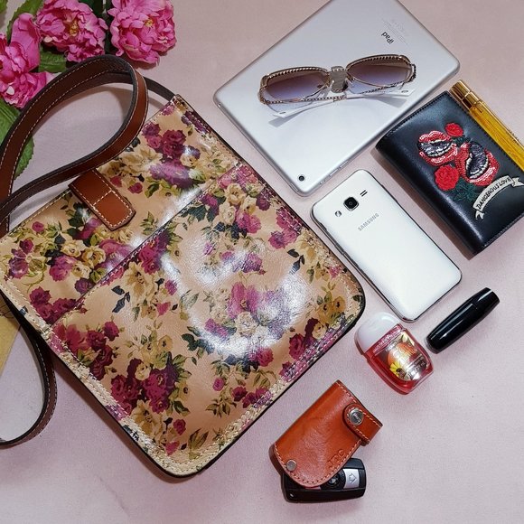 Patricia Nash Antq Rose Venezia Leather Crossbody - Picture 2 of 7